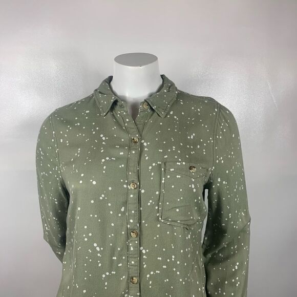 3For$20 Maurices Button Down Size M - Picture 1 of 7